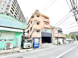 マンション葉山自由ヶ丘の物件外観写真